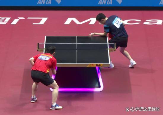 中国队横扫日本队,许昕关键制胜 中国队横扫日本队,许昕关键制胜