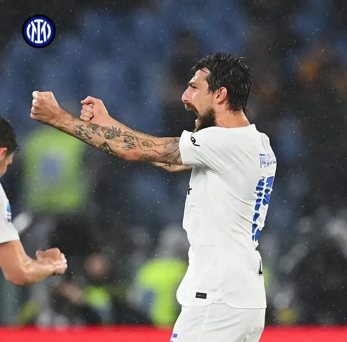 比利时力克AC米兰,阿圭罗关键制胜 比利时力克AC米兰,阿圭罗关键制胜