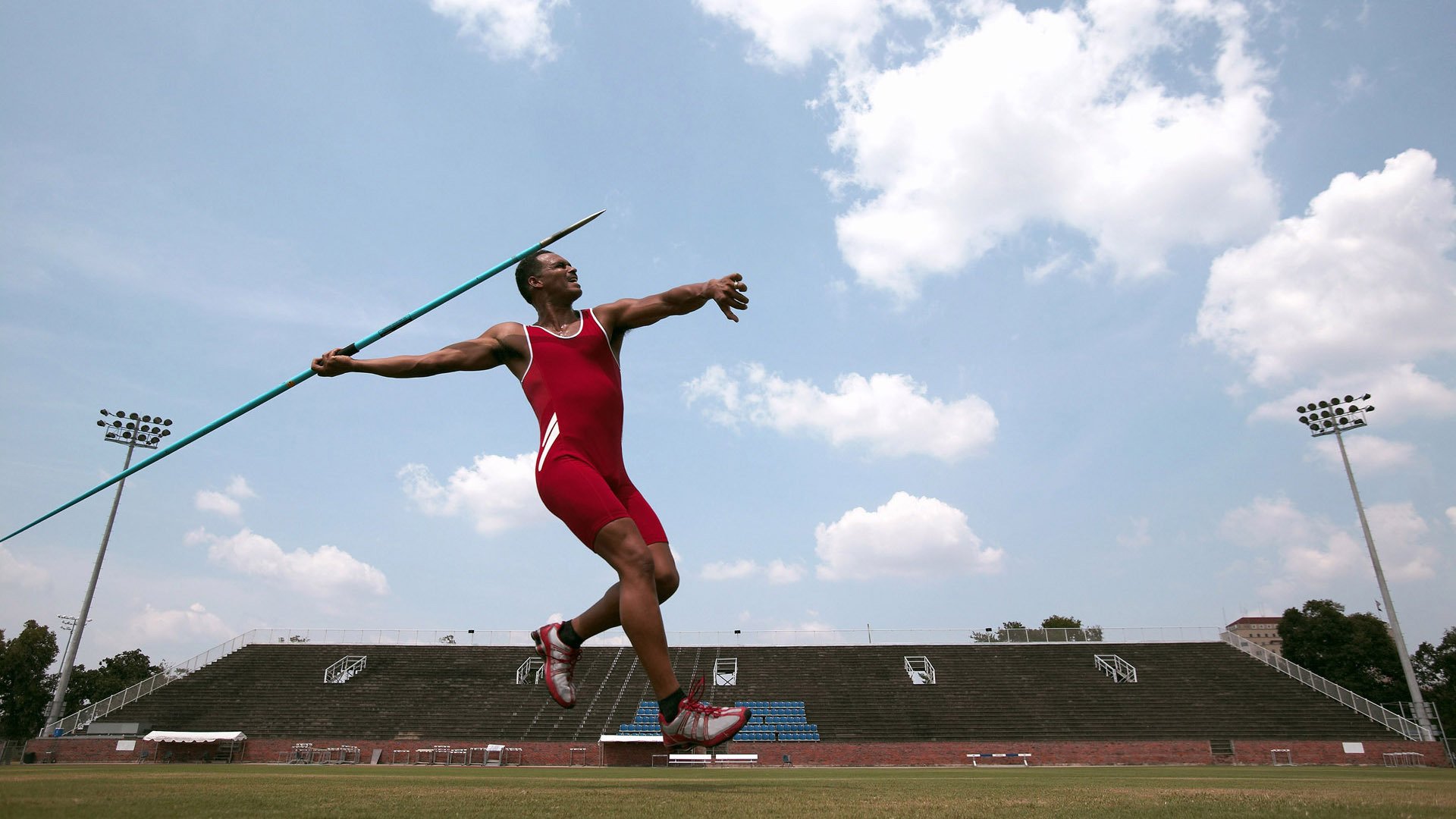 北欧神话与南十字星的对决，欧冠决赛夜见证新西兰与瑞典的巅峰之战