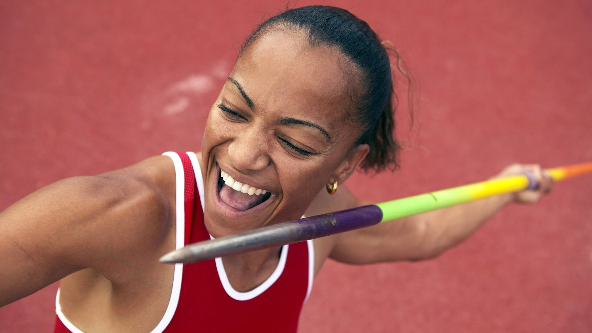 当足球遇见F1，久保建英在摩纳哥的赛道接管与苏格兰足球的战术革命